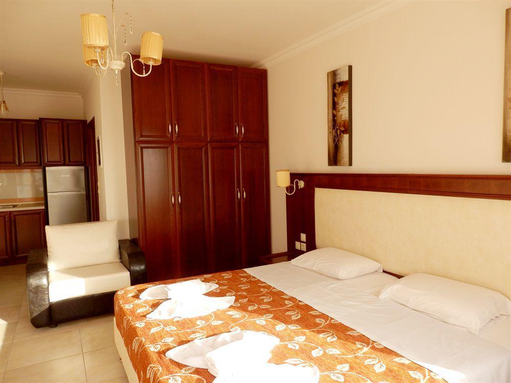 Royal Beach Hotel Αρκάσα Εξωτερικό φωτογραφία