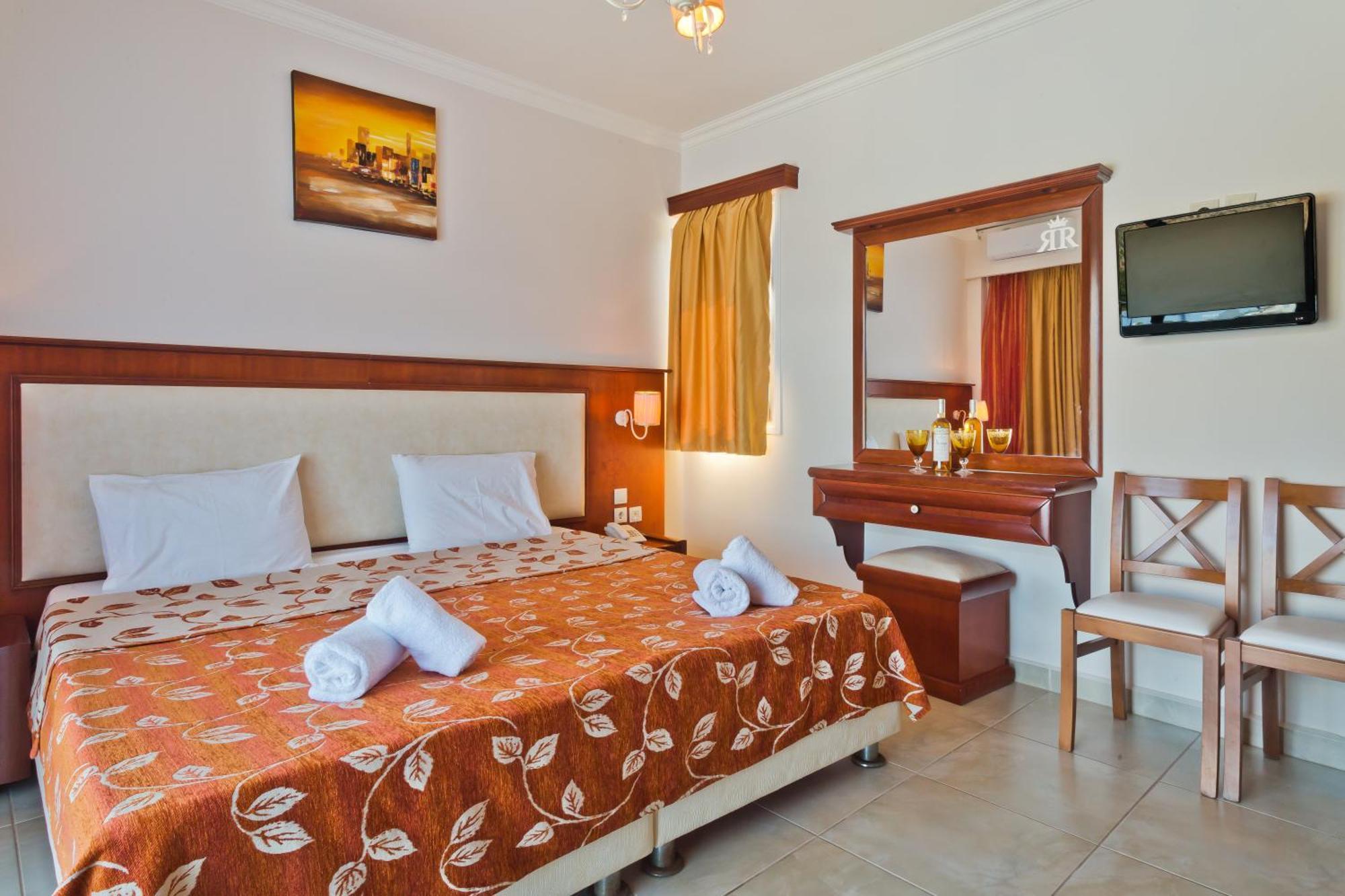 Royal Beach Hotel Αρκάσα Εξωτερικό φωτογραφία